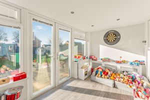 Molyneux Drive Bodicote